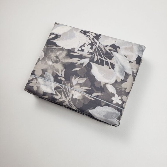 Ralph Lauren Home Avery Full/Queen Duvet Cover Grey Floral Chrysanthemum Heather - Picture 14 of 16